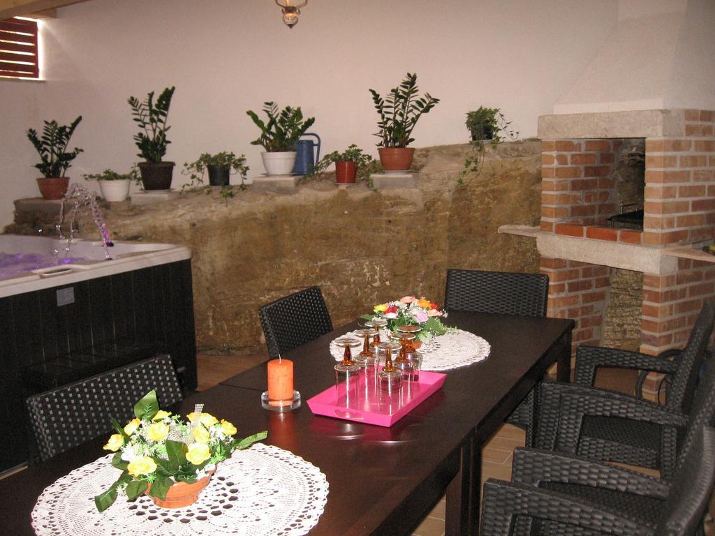 Apartments Alen Pazin Kültér fotó